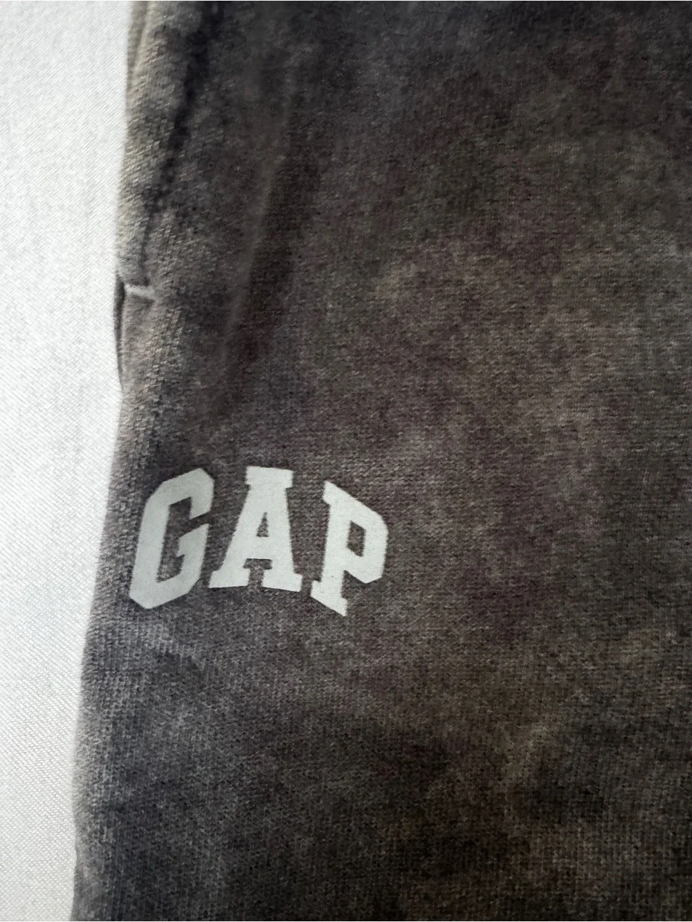 GAP Kids baggy  Black Washed Sweatpants with Mickey M Graphic wide leg size 2T